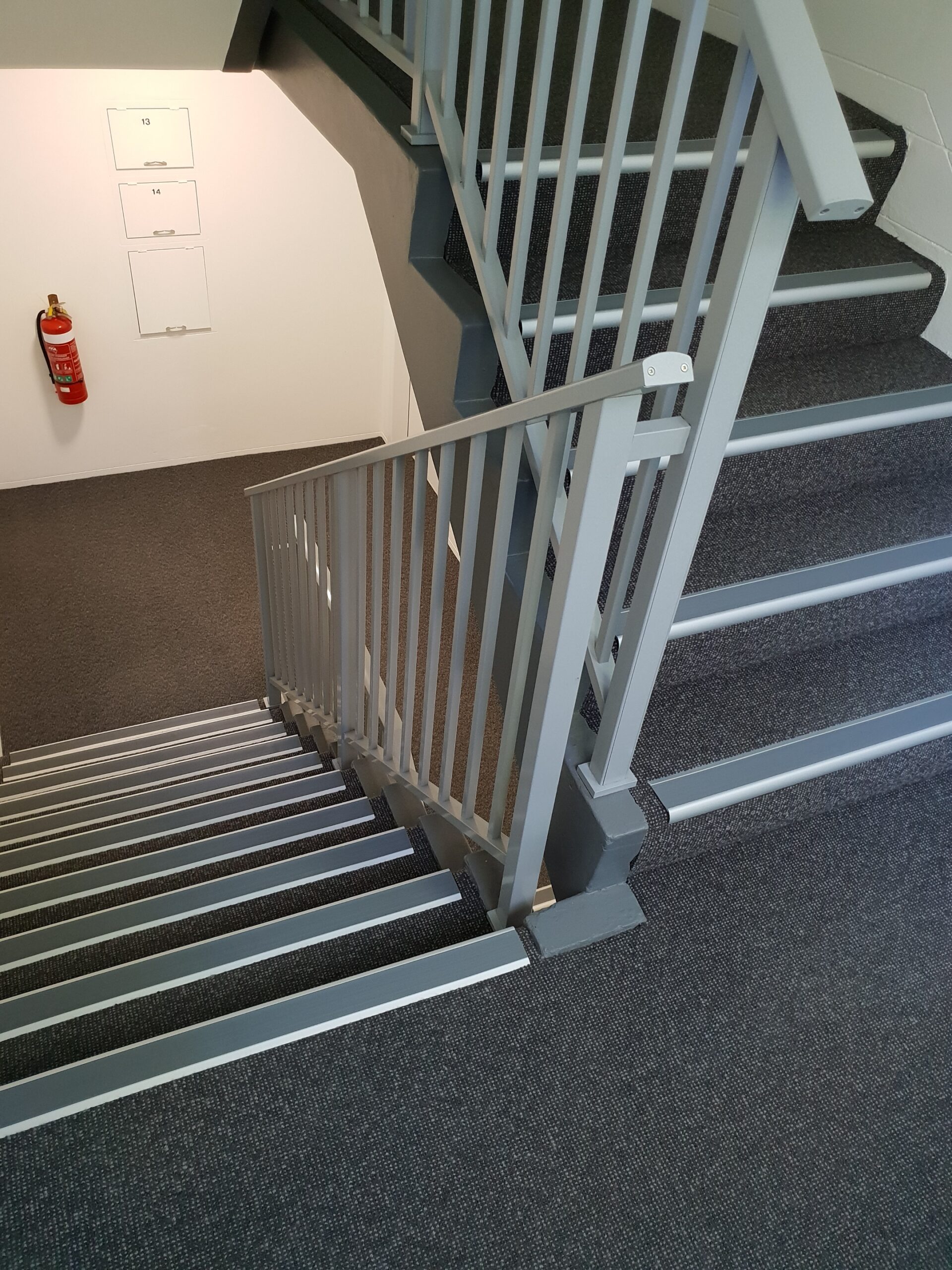SC6 clear, Pewter PVC centre bars